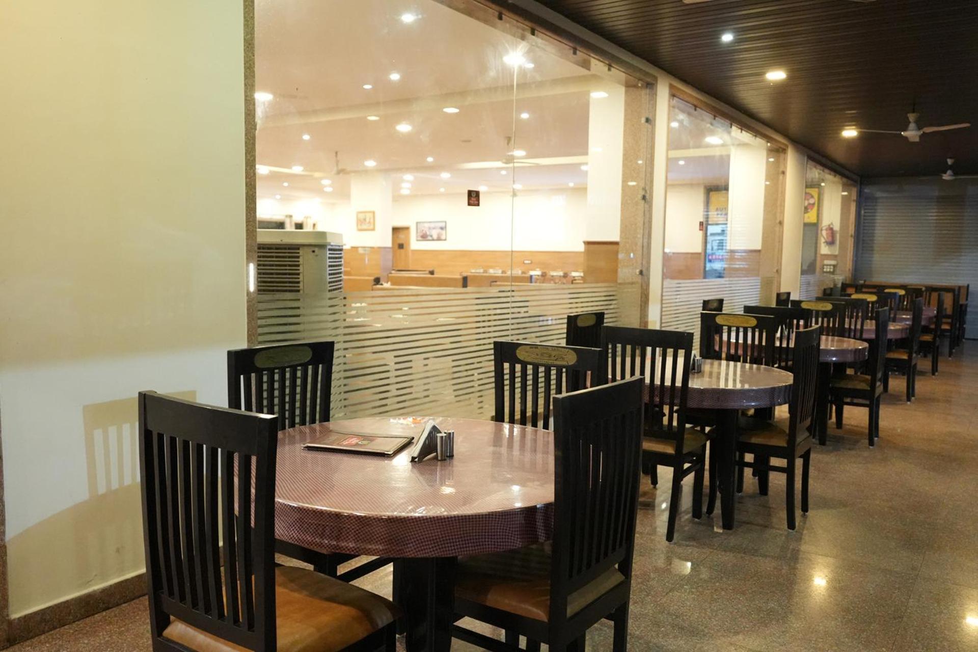Dungarpur Hotel White Lotus מראה חיצוני תמונה